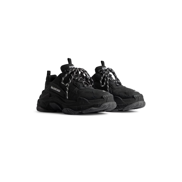 Shoes - Picture 1 of 2